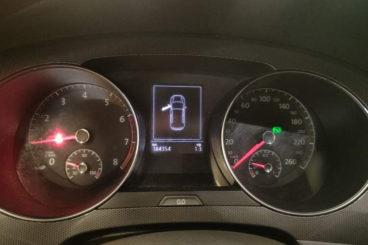 Used Volkswagen Golf Sportsvan 2016 230TSI Automatic Trend Edition Instrument Cluster