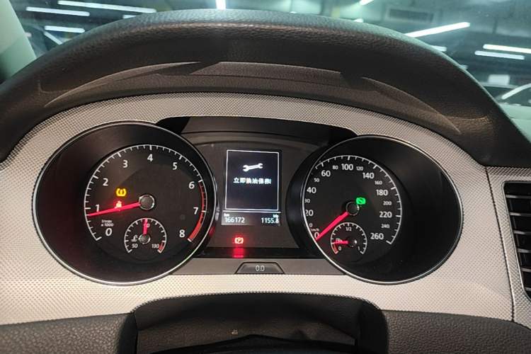 Used Volkswagen Golf Sportsvan 2016 180TSI Automatic Trend Model Instrument Cluster