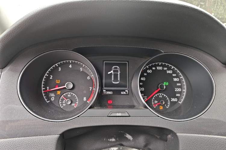 Used Volkswagen Golf Sportsvan 2016 230TSI Automatic Trend Edition Instrument Cluster