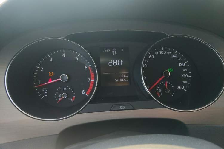 Used Volkswagen Golf Sportsvan 2016 1.6L Automatic Comfort Model Instrument Cluster