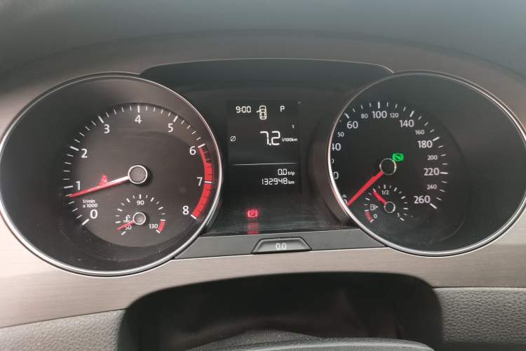 Used Volkswagen Golf Sportsvan 2016 1.6L Automatic Comfort Model Instrument Cluster