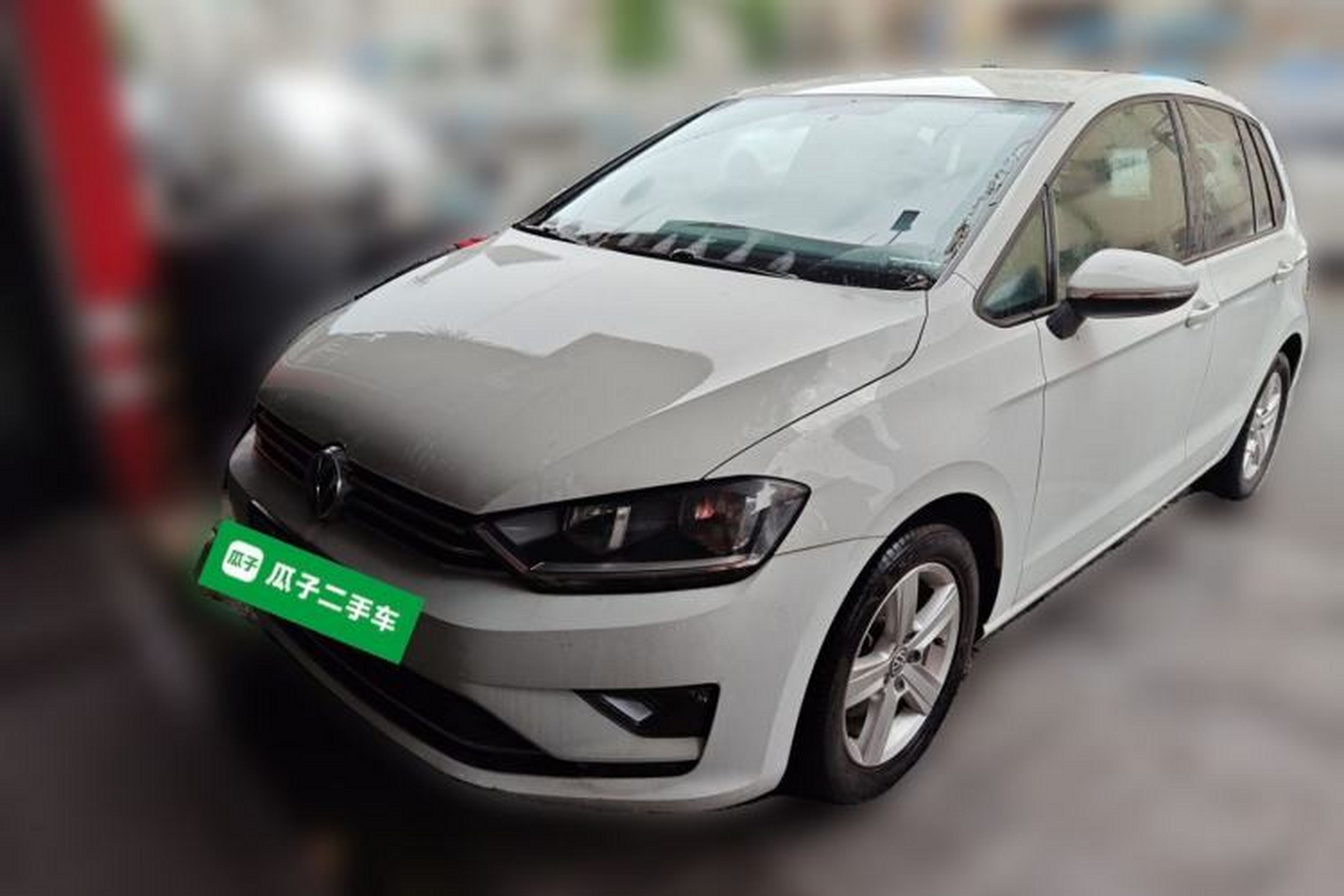 Used Volkswagen Golf Sportsvan 2016 1.6L Automatic Comfort Model Guazi used car, China used car export, Used car for sale, Used  cars, Cheapest cars for sale