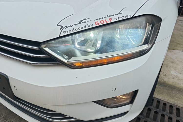 Used Volkswagen Golf Sportsvan 2016 230TSI Automatic Luxury Version Left Front Headlight