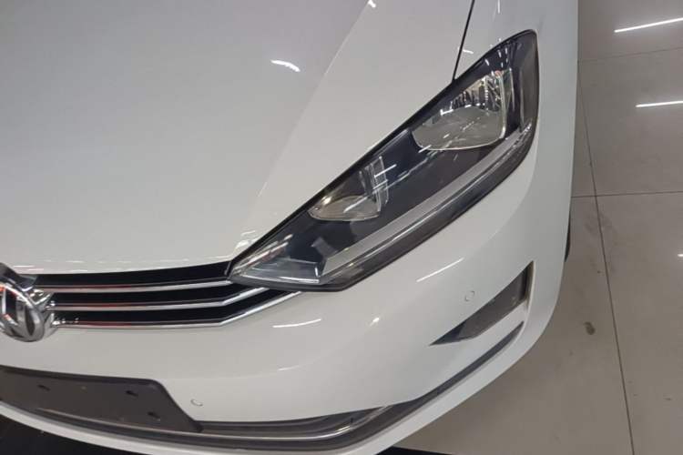 Used Volkswagen Golf Sportsvan 2016 230TSI Automatic Trend Edition Left Front Headlight