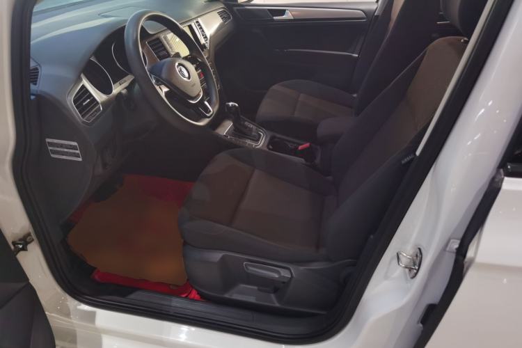 Used Volkswagen Golf Sportsvan 2016 1.6L Automatic Comfort Model Left Front Seat