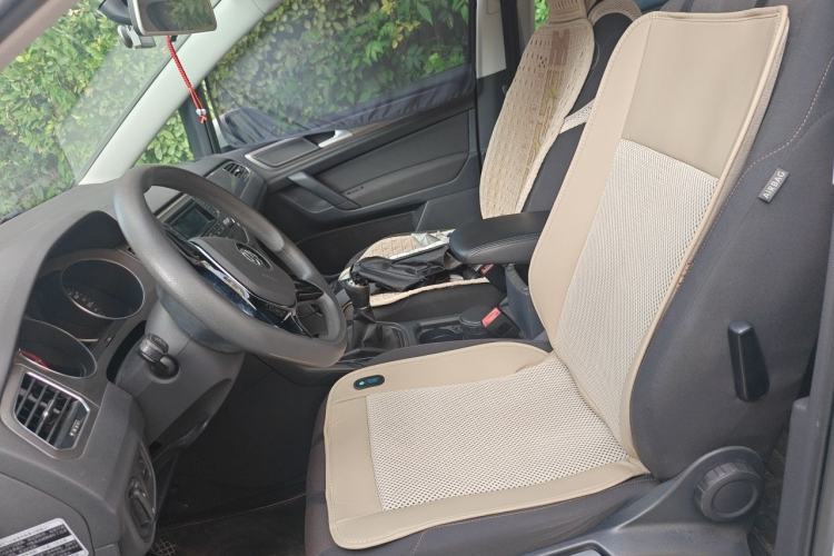Used Volkswagen Golf Sportsvan 2016 1.6L Manual Comfort Model Left Front Seat