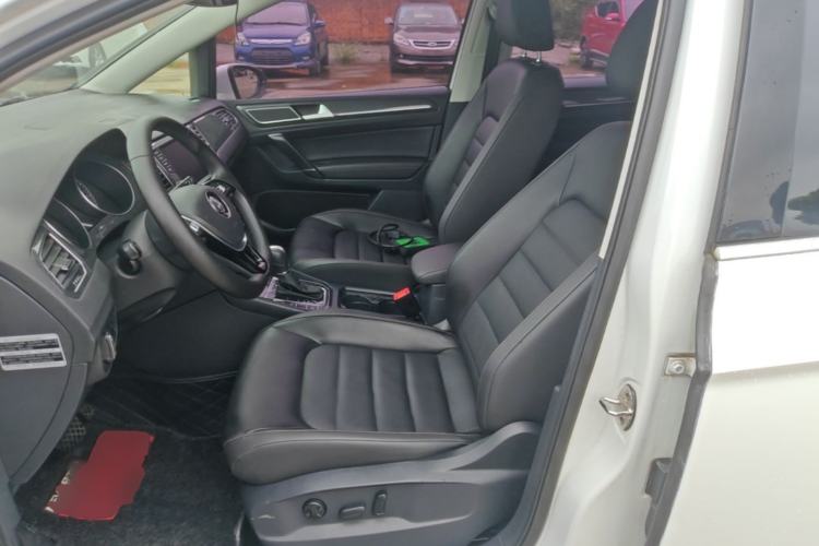 Used Volkswagen Golf Sportsvan 2016 280TSI Automatic Luxury Model Left Front Seat