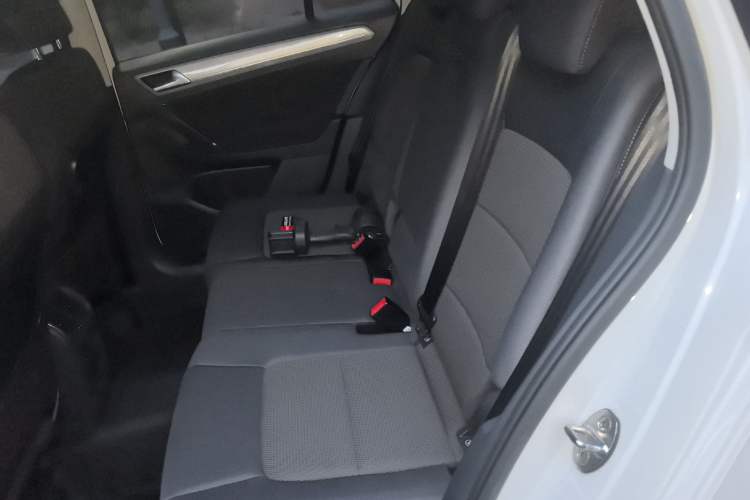 Used Volkswagen Golf Sportsvan 2016 230TSI Automatic Trend Edition Left Rear Seat