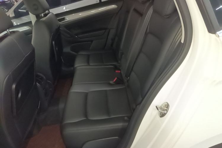 Used Volkswagen Golf Sportsvan 2016 230TSI Automatic Trend Edition Left Rear Seat