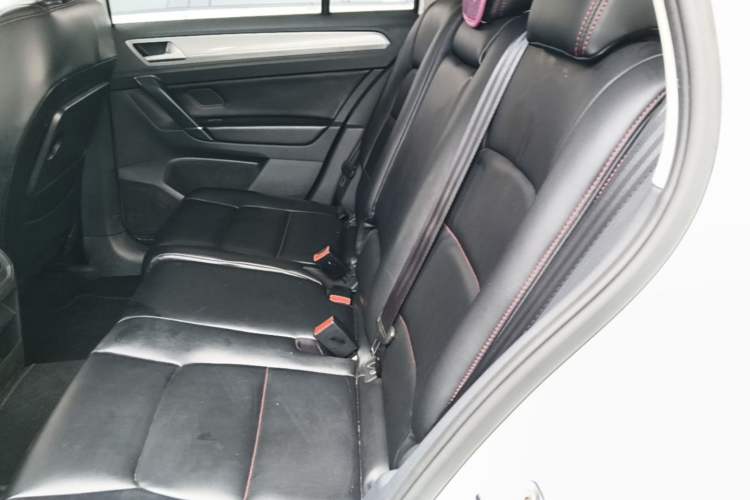 Used Volkswagen Golf Sportsvan 2016 230TSI Automatic Trend Edition Left Rear Seat