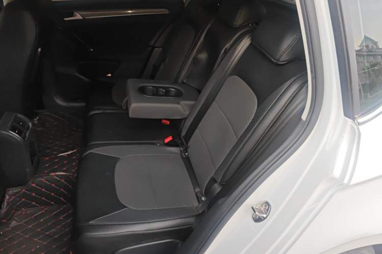 Used Volkswagen Golf Sportsvan 2016 230TSI Automatic Trend Edition Left Rear Seat