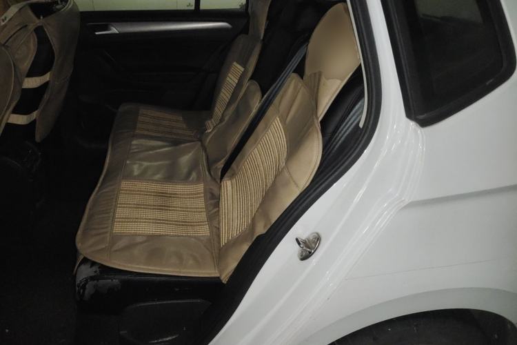 Used Volkswagen Golf Sportsvan 2016 1.6L Automatic Comfort Model Left Rear Seat