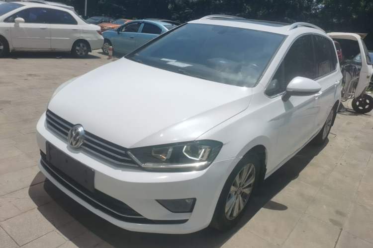 Used Volkswagen Golf Sportsvan 2016 230TSI Automatic Trend Edition Guazi used car, China used car export, Used car for sale, Used  cars, Cheapest cars for sale