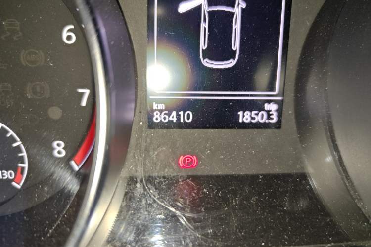 Used Volkswagen Golf Sportsvan 2016 280TSI Automatic Luxury Model Odometer Close Up