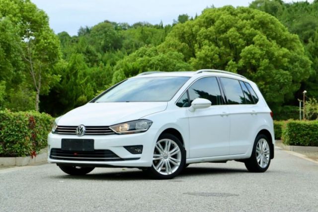 Volkswagen Golf Sportsvan 2016 230TSI Automatic Luxury Version d’occasion