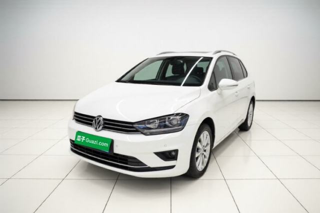 Ojetý Volkswagen Golf Sportsvan 2016 280TSI Automatic Luxury Model
