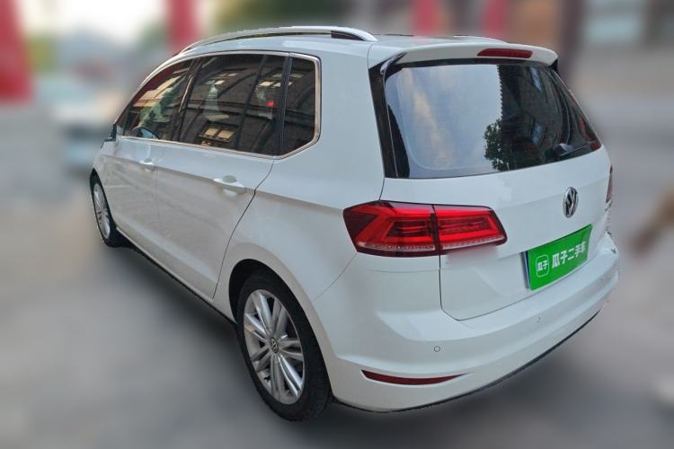 Used Volkswagen Golf Sportsvan 2016 230TSI Automatic Luxury Version Rear Left 45 Deg