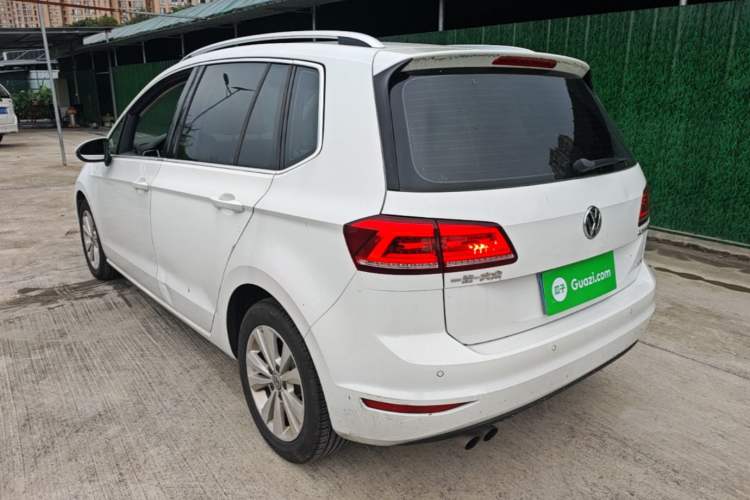 Used Volkswagen Golf Sportsvan 2016 230TSI Automatic Trend Edition Rear Left 45 Deg