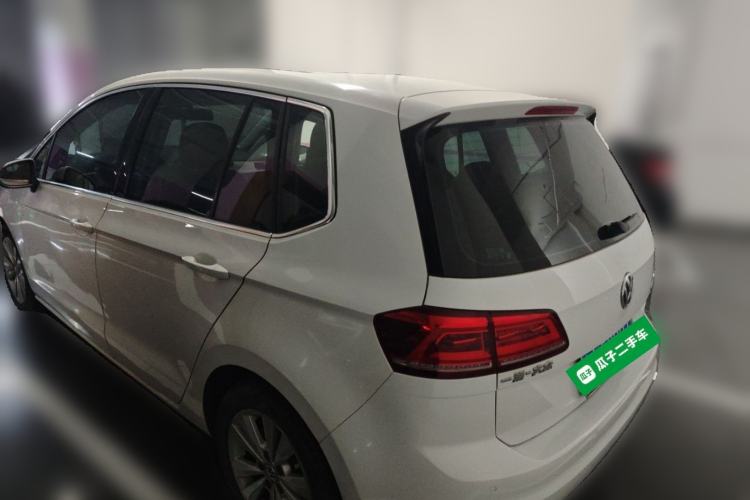 Used Volkswagen Golf Sportsvan 2016 230TSI Manual Entry-Level Trim Rear Left 45 Deg