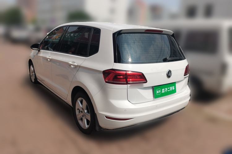 Used Volkswagen Golf Sportsvan 2016 1.6L Automatic Comfort Model Rear Left 45 Deg