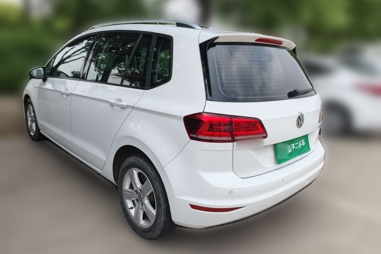 Used Volkswagen Golf Sportsvan 2016 1.6L Automatic Comfort Model Rear Left 45 Deg
