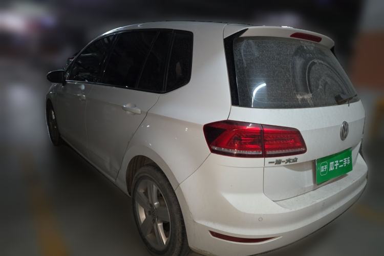 Used Volkswagen Golf Sportsvan 2016 1.6L Automatic Comfort Model Rear Left 45 Deg