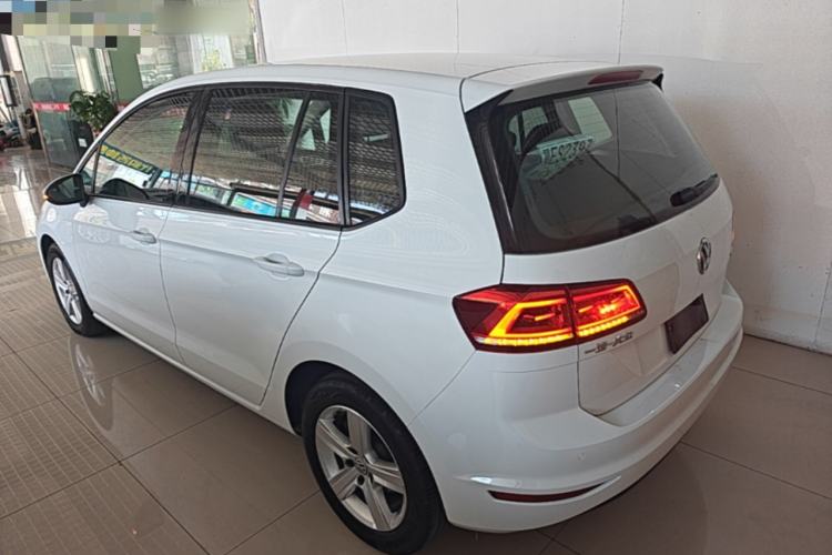 Used Volkswagen Golf Sportsvan 2016 1.6L Automatic Comfort Model Rear Left 45 Deg