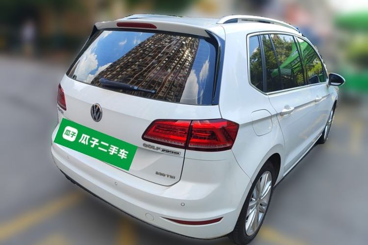 Used Volkswagen Golf Sportsvan 2016 230TSI Automatic Luxury Version Rear Right 45 Deg