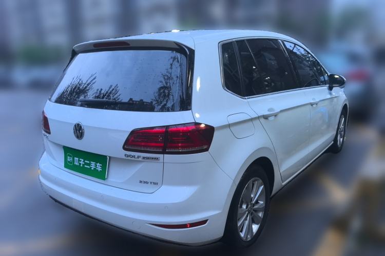 Used Volkswagen Golf Sportsvan 2016 230TSI Automatic Trend Edition Rear Right 45 Deg