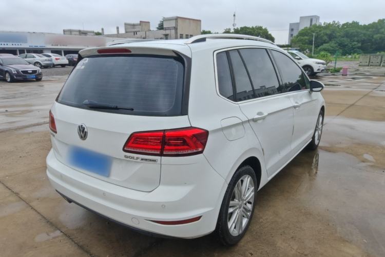 Used Volkswagen Golf Sportsvan 2016 280TSI Automatic Luxury Model Rear Right 45 Deg