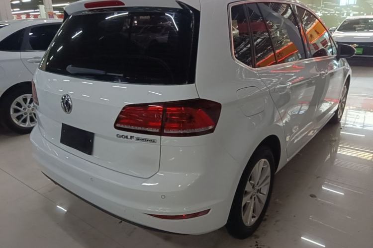 Used Volkswagen Golf Sportsvan 2016 230TSI Automatic Trend Edition Rear Right 45 Deg