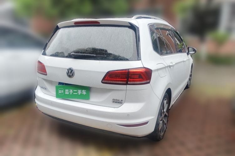 Used Volkswagen Golf Sportsvan 2016 1.6L Automatic Comfort Model Rear Right 45 Deg
