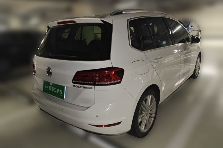 Used Volkswagen Golf Sportsvan 2016 230TSI Automatic Luxury Version Rear Right 45 Deg