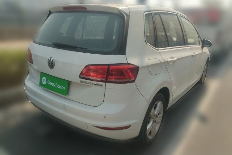 Used Volkswagen Golf Sportsvan 2016 1.6L Automatic Comfort Model Rear Right 45 Deg