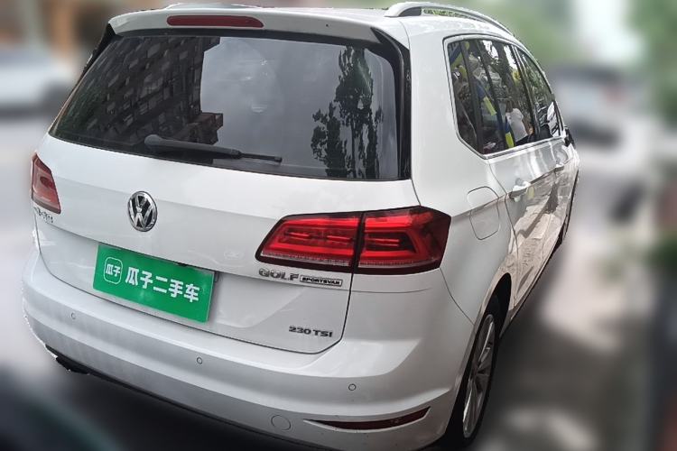 Used Volkswagen Golf Sportsvan 2016 230TSI Automatic Trend Edition Rear Right 45 Deg