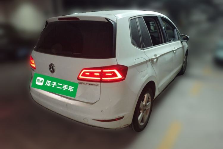 Used Volkswagen Golf Sportsvan 2016 1.6L Automatic Comfort Model Rear Right 45 Deg