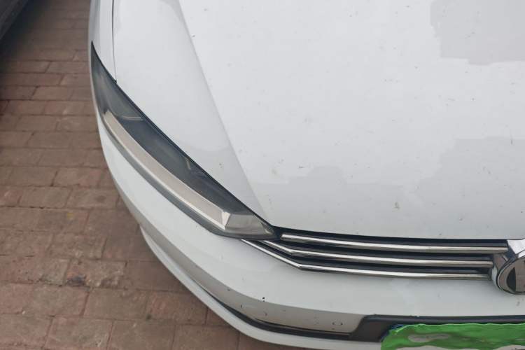 Used Volkswagen Golf Sportsvan 2016 230TSI Automatic Trend Edition Right Front Headlight