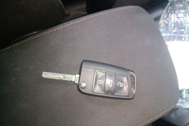 Used Volkswagen Golf Sportsvan 2016 230TSI Automatic Trend Edition Vehicle Key