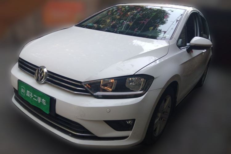 Used Volkswagen Golf Sportsvan 2016 1.6L Automatic Comfort Model Guazi used car, China used car export, Used car for sale, Used cars, Cheapest cars for sale