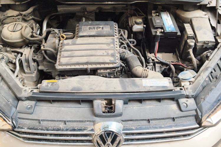 Used Volkswagen Golf Sportsvan 2016 1.6L Automatic Comfort Model Engine Bay