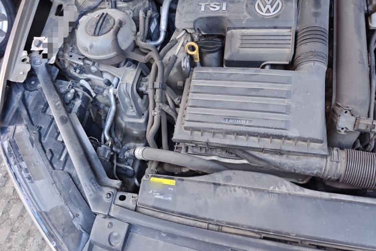 Used Volkswagen Golf Sportsvan 2016 230TSI Automatic Trend Edition Engine Bay Right