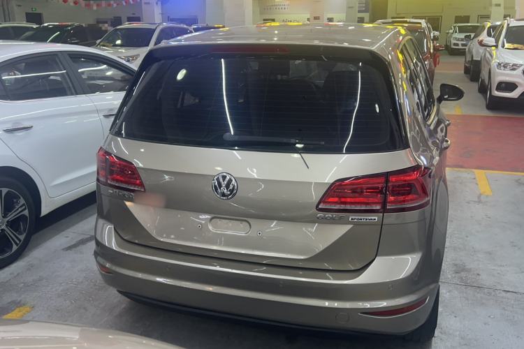 Used Volkswagen Golf Sportsvan 2016 1.6L Automatic Comfort Model Exterior 3