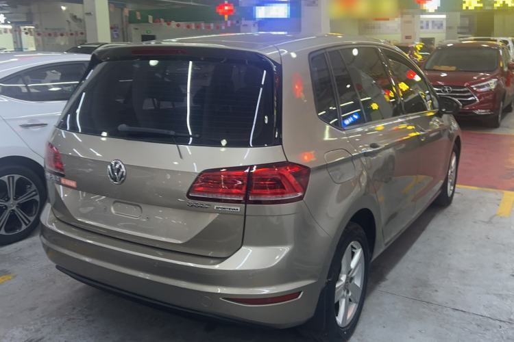 Used Volkswagen Golf Sportsvan 2016 1.6L Automatic Comfort Model Exterior 5