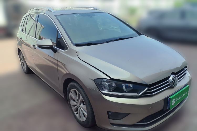 Used Volkswagen Golf Sportsvan 2016 230TSI Automatic Trend Edition Front Right 45 Deg