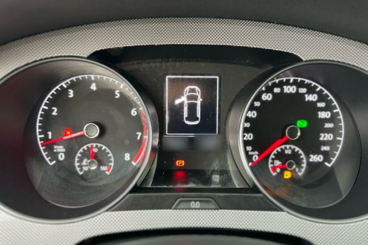 Used Volkswagen Golf Sportsvan 2016 230TSI Automatic Trend Edition Instrument Cluster