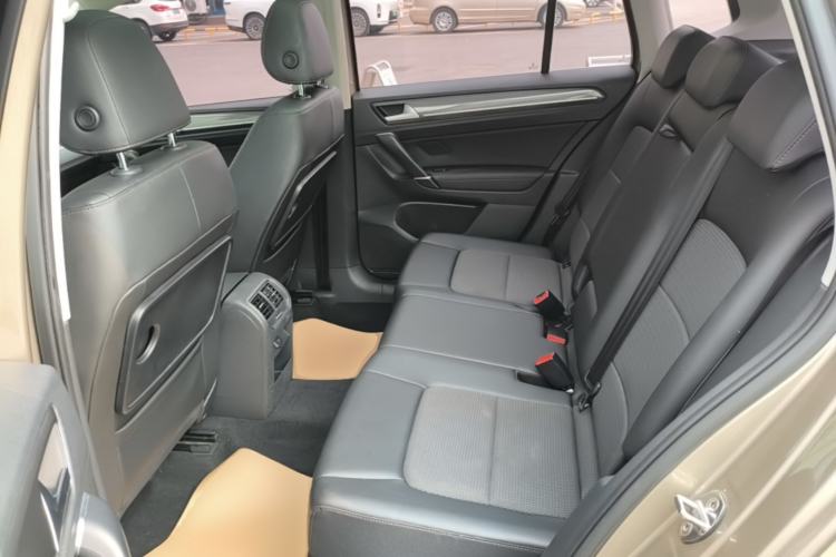 Used Volkswagen Golf Sportsvan 2016 230TSI Automatic Trend Edition Left Rear Seat