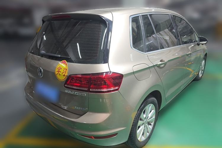 Used Volkswagen Golf Sportsvan 2016 230TSI Automatic Trend Edition Rear Right 45 Deg