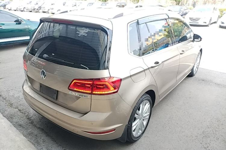 Used Volkswagen Golf Sportsvan 2016 280TSI Automatic Luxury Model Rear Right 45 Deg