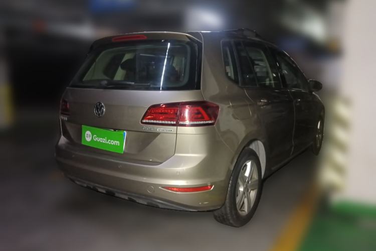 Used Volkswagen Golf Sportsvan 2016 1.6L Manual Comfort Model Rear Right 45 Deg