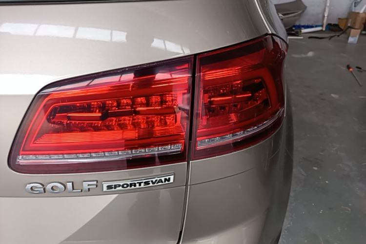 Used Volkswagen Golf Sportsvan 2016 230TSI Automatic Trend Edition Right Rear Taillight